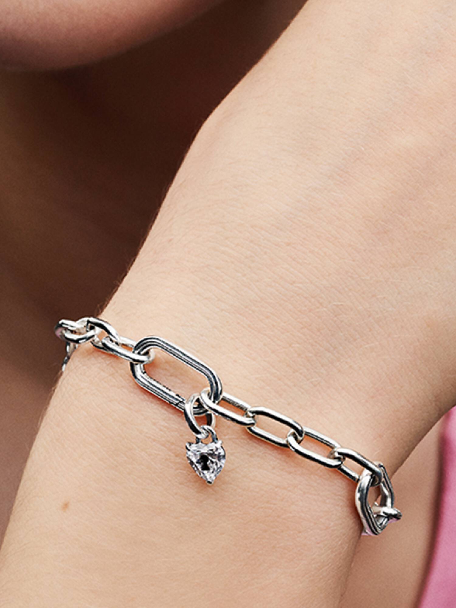 Pandora ME Schlüsselloch Herz Mini-Charm-Anhänger