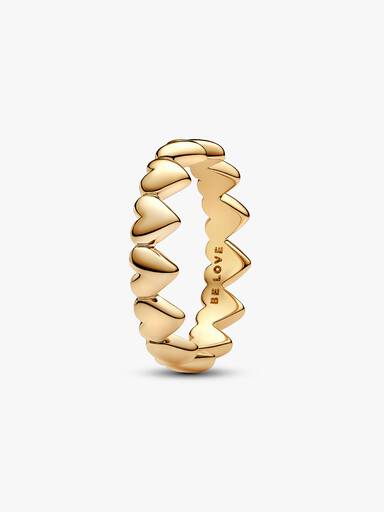 Reihe von Herzen Ring