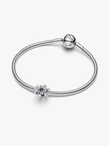 Schneeflocke Charm