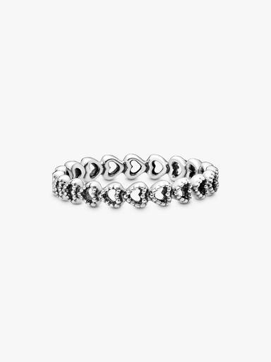 Gereihte Herzen Ring