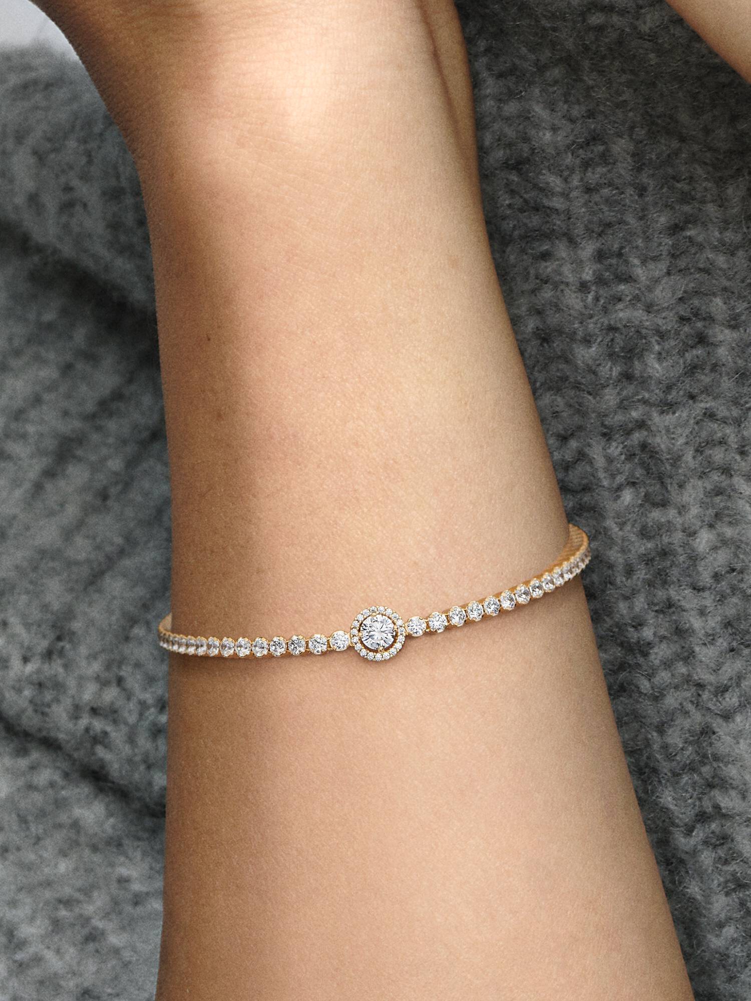 Funkelnder Kranz Tennisarmband