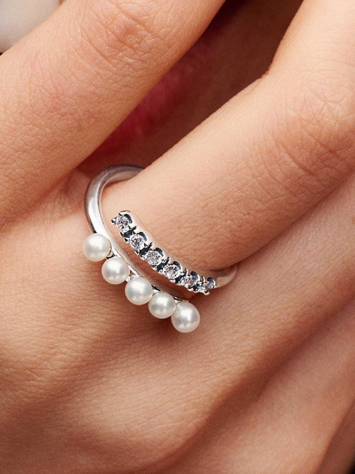 Behandelte Süßwasserzuchtperlen & Pavé Offener Ring