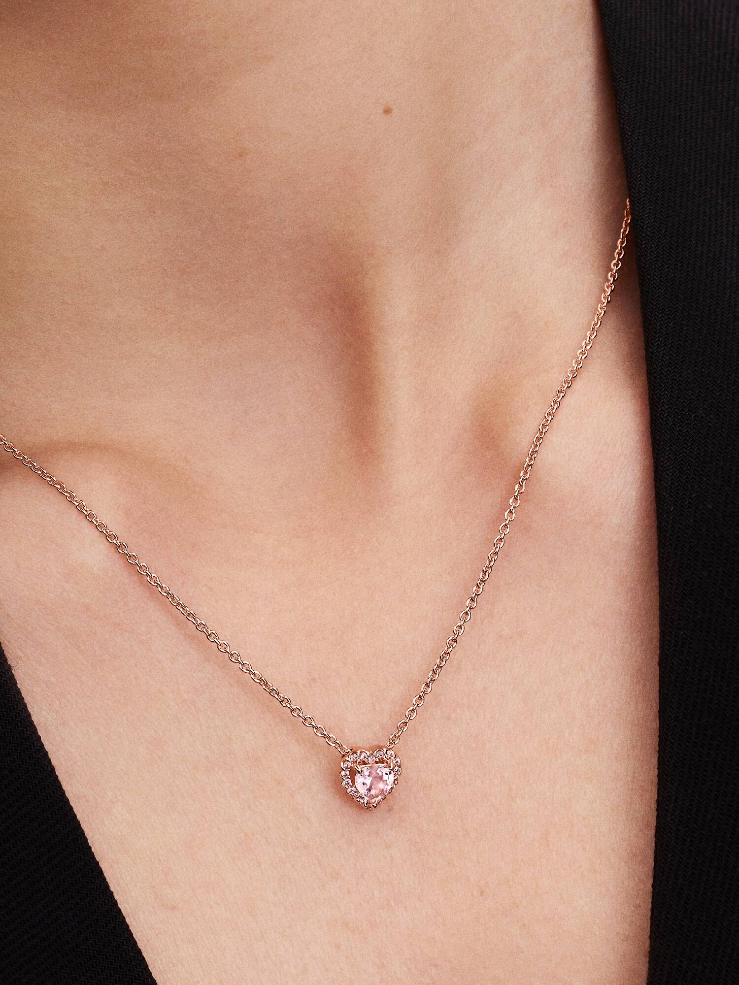 Rosafarbenes Herz Collier