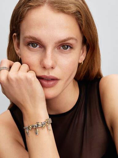 Disney Belle Verzauberte Rose im Labor gezüchteter Diamant Charm-Anhänger