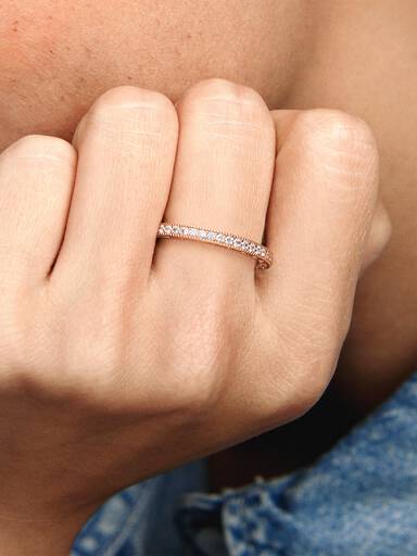 Funkeln und Herzen Ring