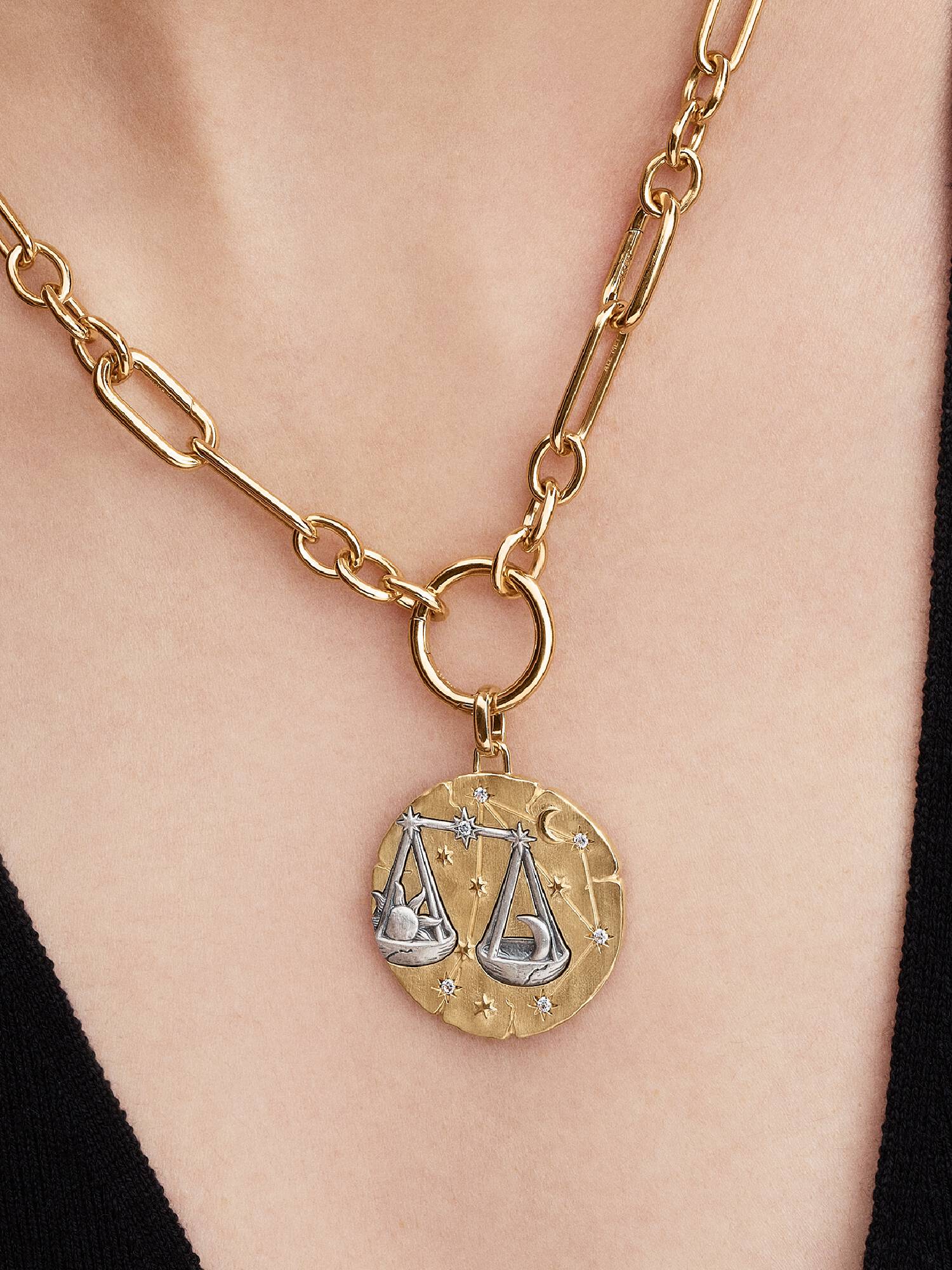 Sternzeichen Waage Großes Medaillon-Charm