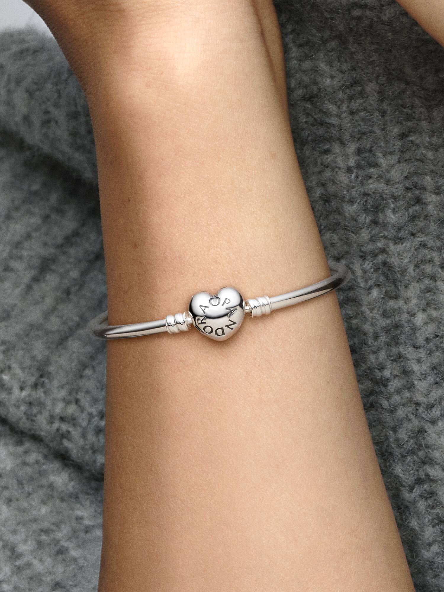 Pandora Moments Herzverschluss Armreif