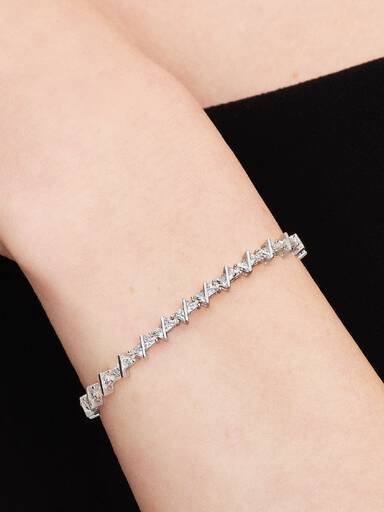 Funkelndes Dreieck Tennisarmband