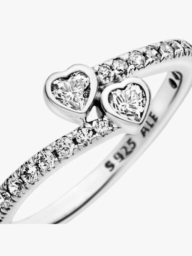 Zwei Funkelnde Herzen Ring