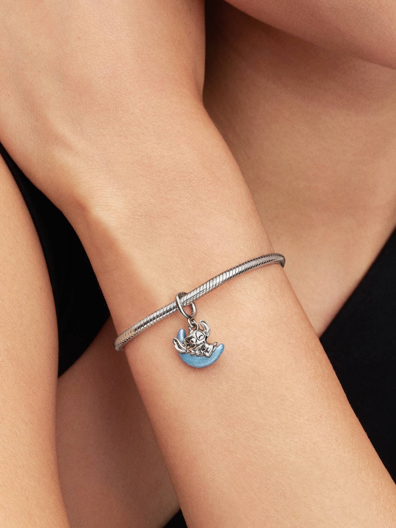 Disney Stitch Glow-in-the-dark Mond Charm-Anhänger