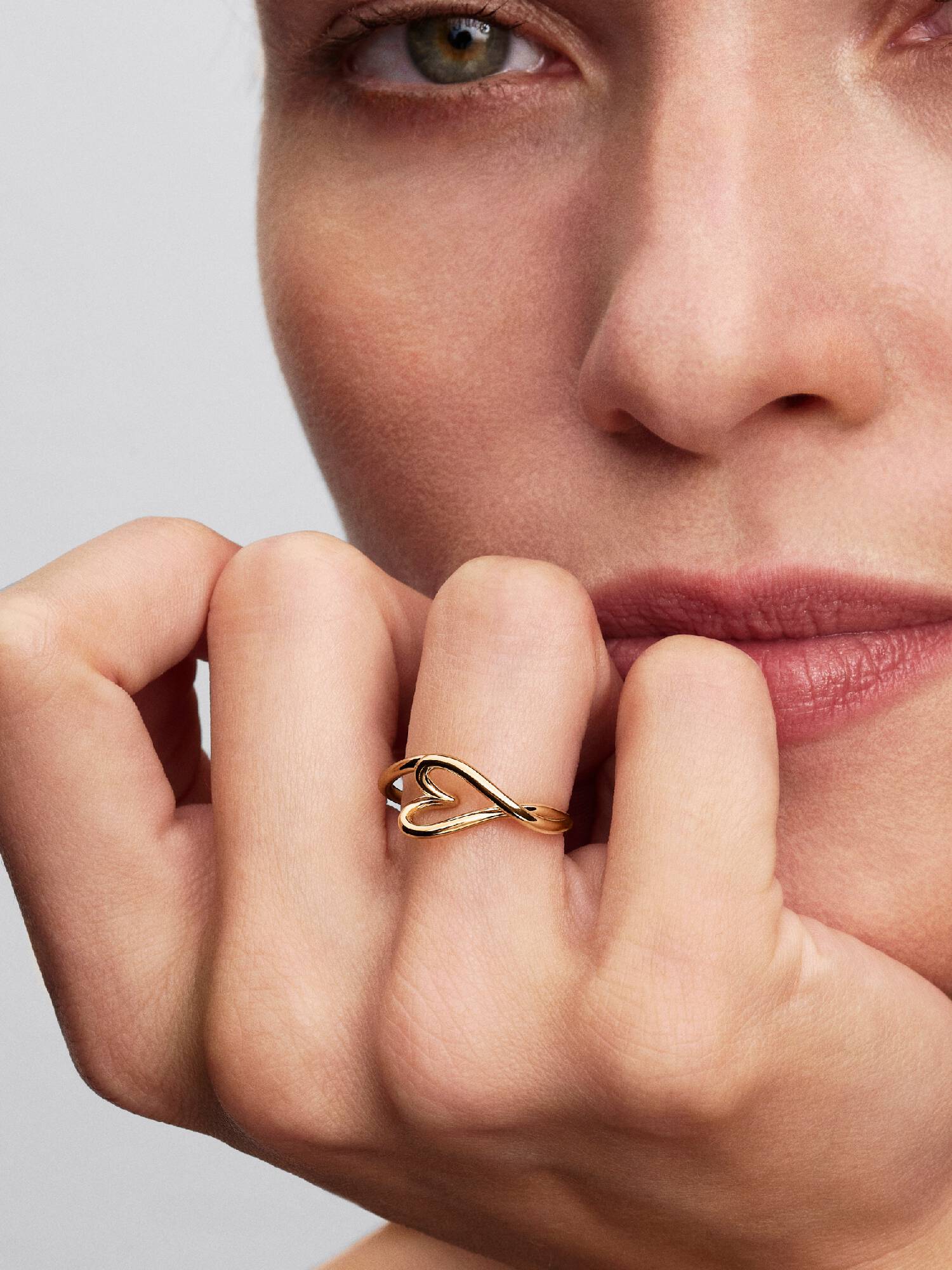 Organisch Geformtes Herz Kleiner Ring
