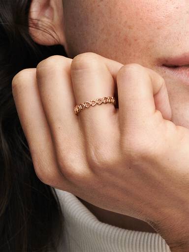 Gereihte Herzen Ring