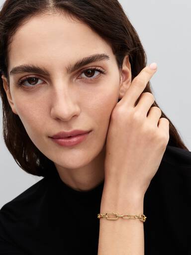 Kettenarmband mit kleinen Kettengliedern