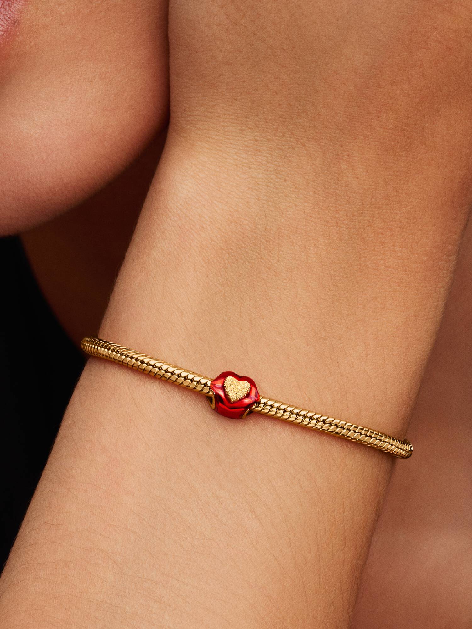 Pat McGrath The Lips of Love Mini-Charm