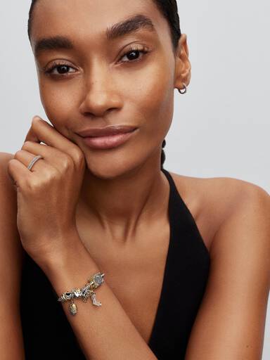Disney Prinzessin Arielle Muschel Bicolor-Charm mit im Labor gezüchtetem Diamanten