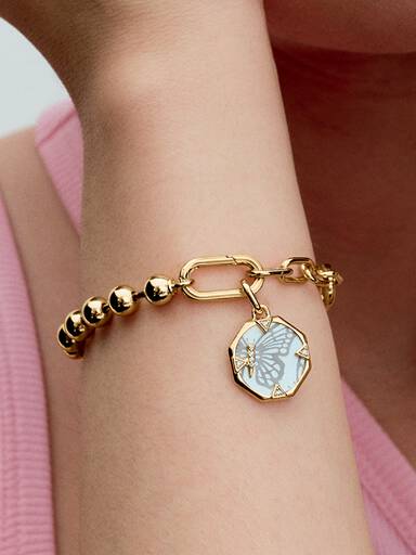 Pandora ME Perlmuttfarbener Schmetterling Medaillon-Charm