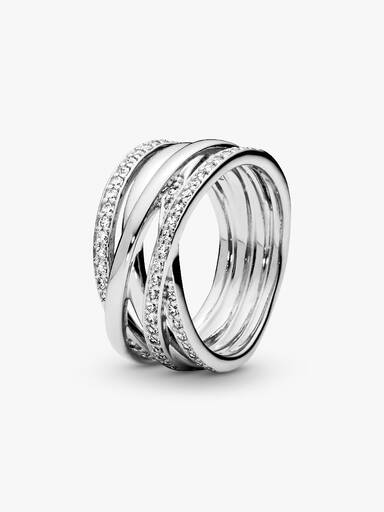 Funkelnde und Polierte Linien Ring