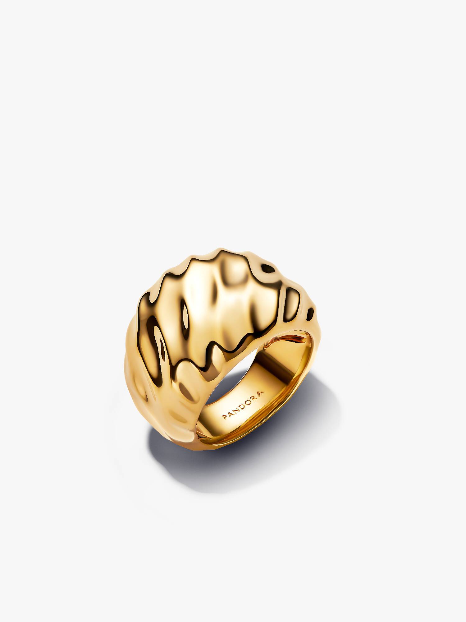 Welliger Statement-Ring