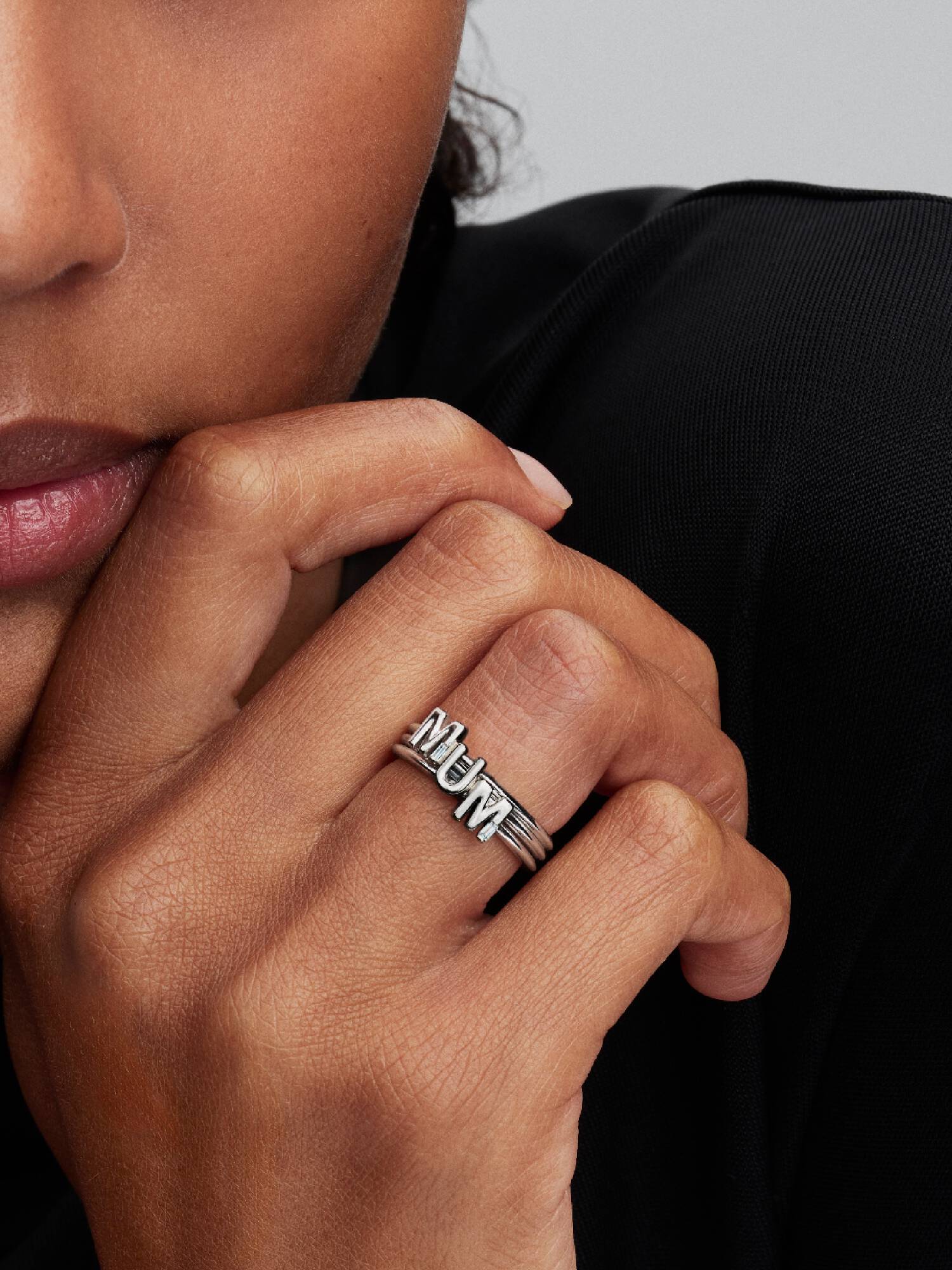 MUM Buchstaben Teilbarer Ring