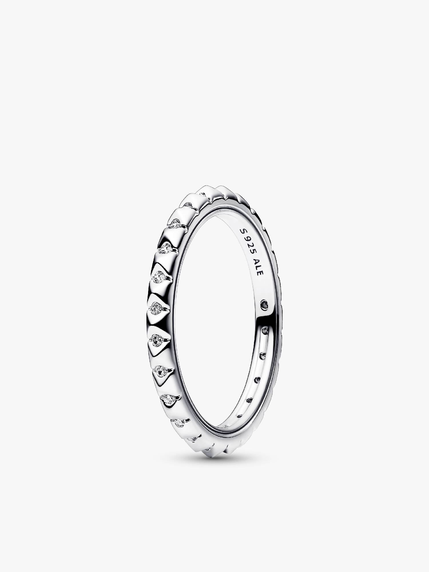 Pandora ME Pyramiden Ring