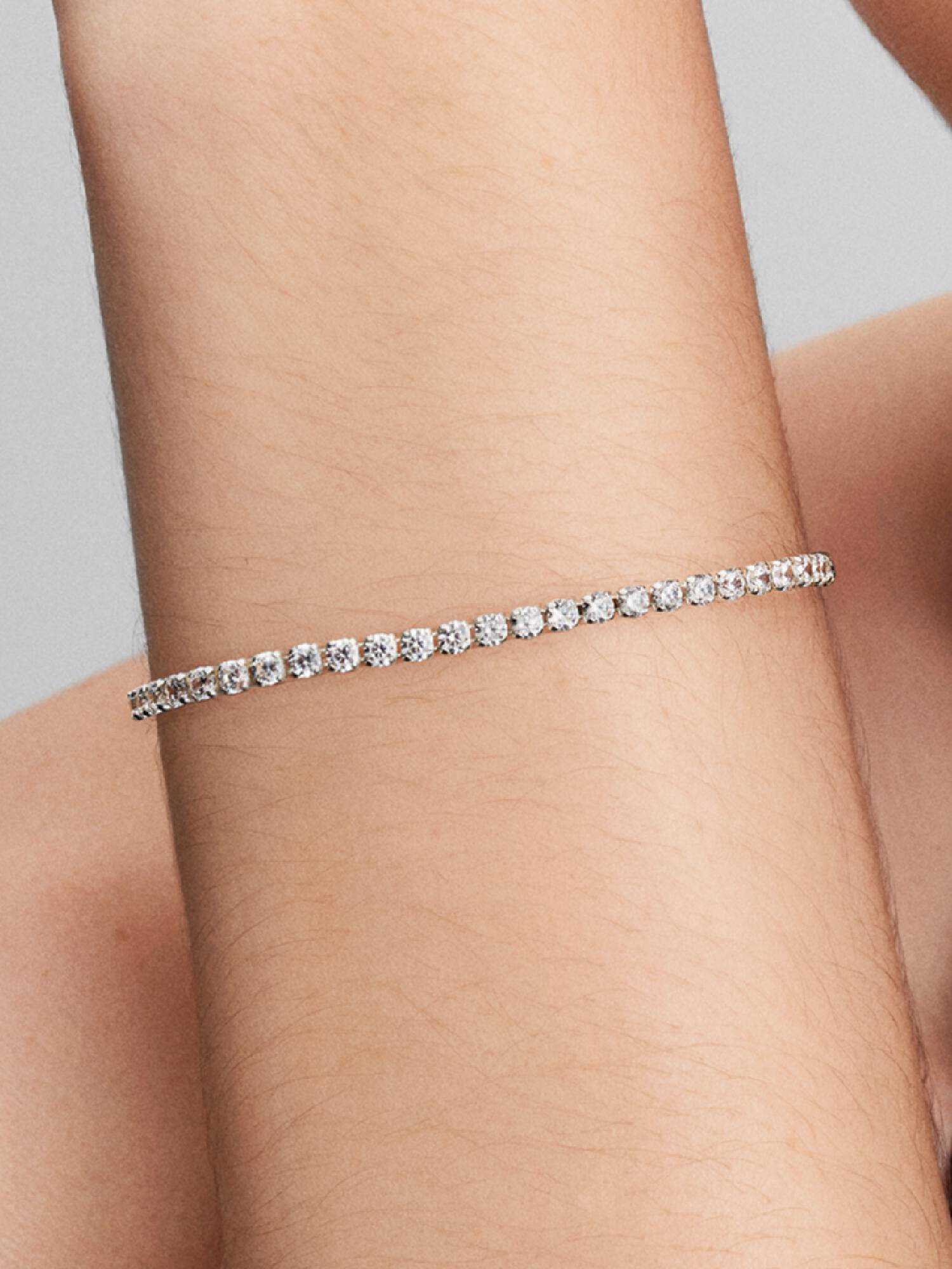 Funkelndes Tennisarmband