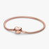 Pandora Moments Schlangen-Gliederarmband mit Herz-Verschluss Pandora Moments Schlangen-Gliederarmband mit Herz-Verschluss