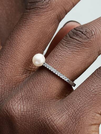 Behandelte Süßwasserzuchtperle & Pavé Ring