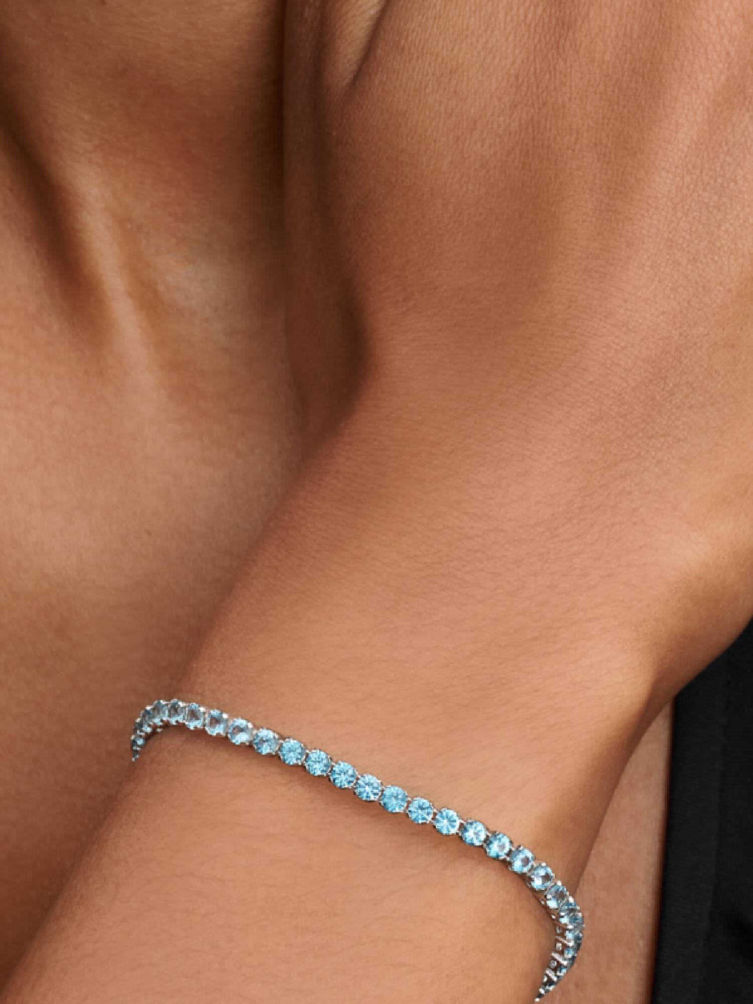 Funkelndes Blaues Tennisarmband