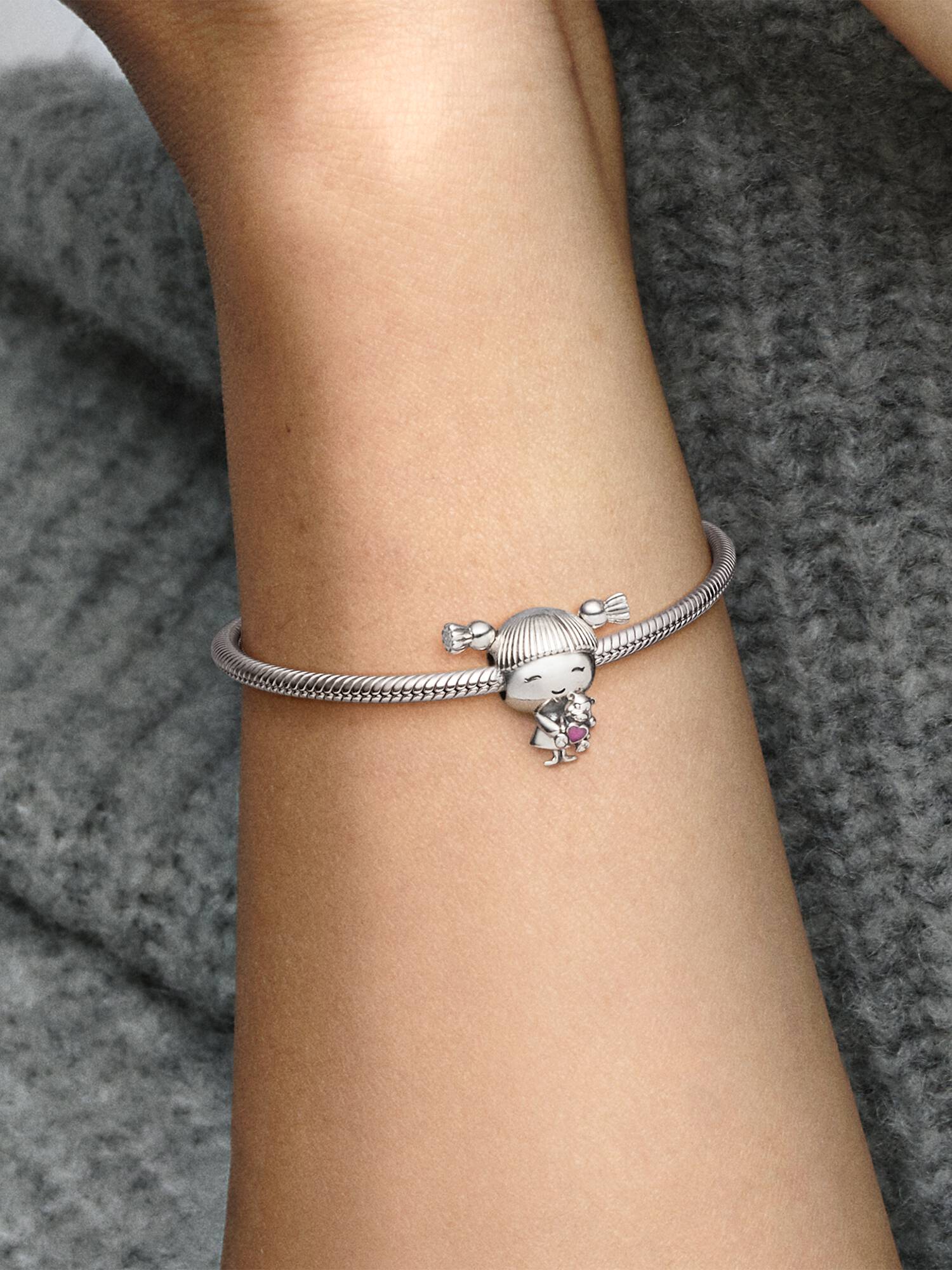 Kleines Mädchen Charm