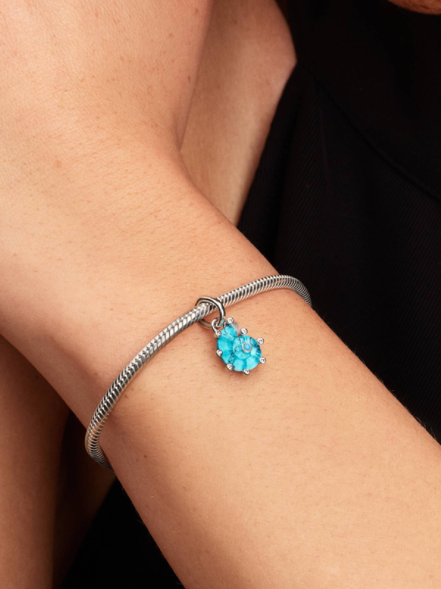 Blaue Murano-Glas Meeresschnecke Charm-Anhänger